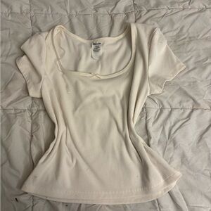 No Boundaries Women's Ivory Short Sleeve Top